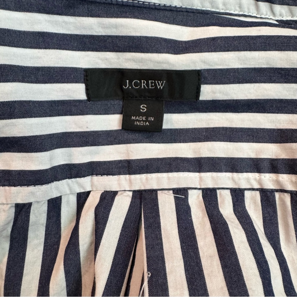 Ruffle-trim tuxedo shirt in stripe - Picture 8 of 12